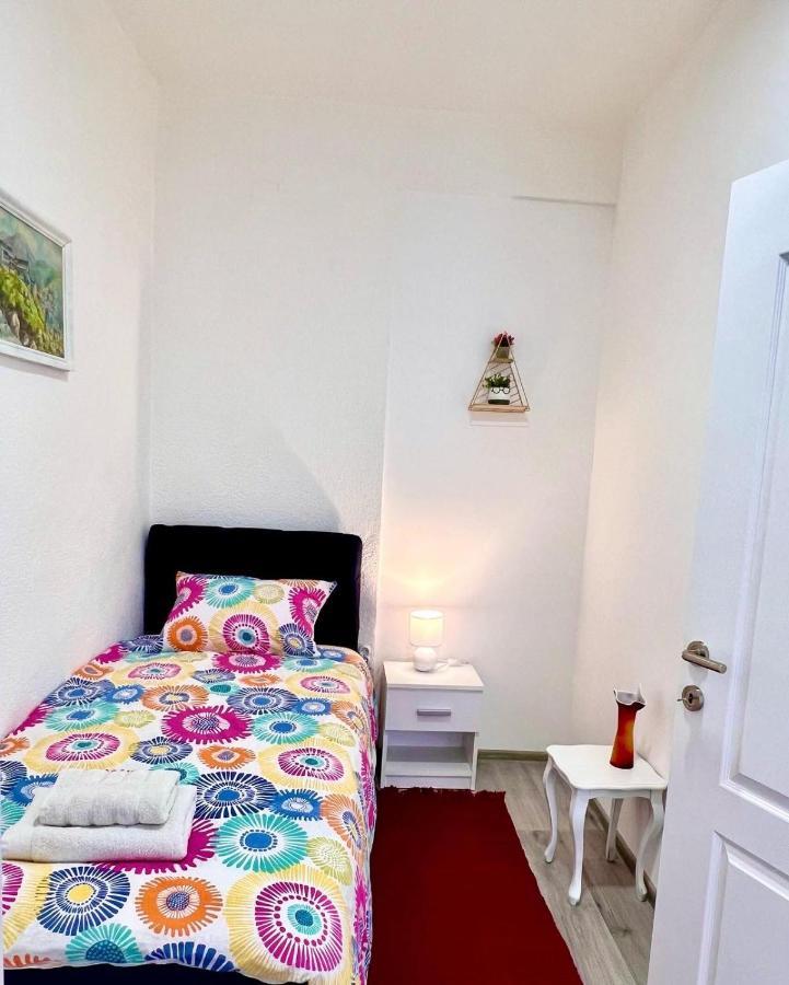 M Apartman Foca Exterior foto